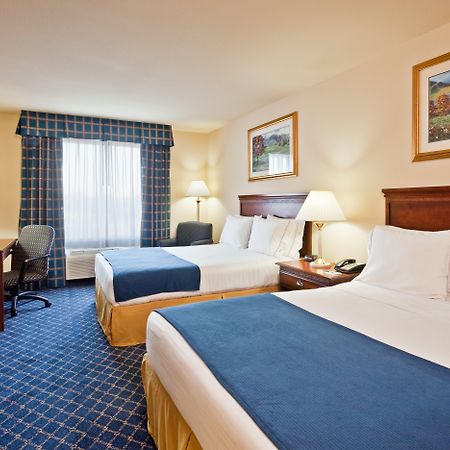 Holiday Inn Express Hotel & Suites Paragould By Ihg Pokoj fotografie